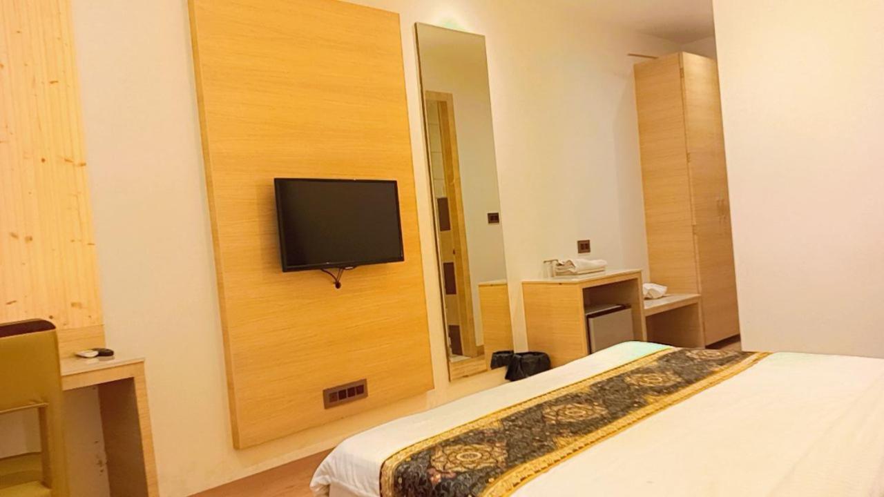 Hotel King'S Way Amritsar Extérieur photo