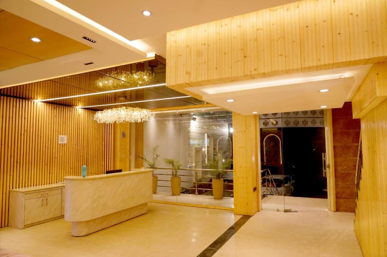 Hotel King'S Way Amritsar Extérieur photo