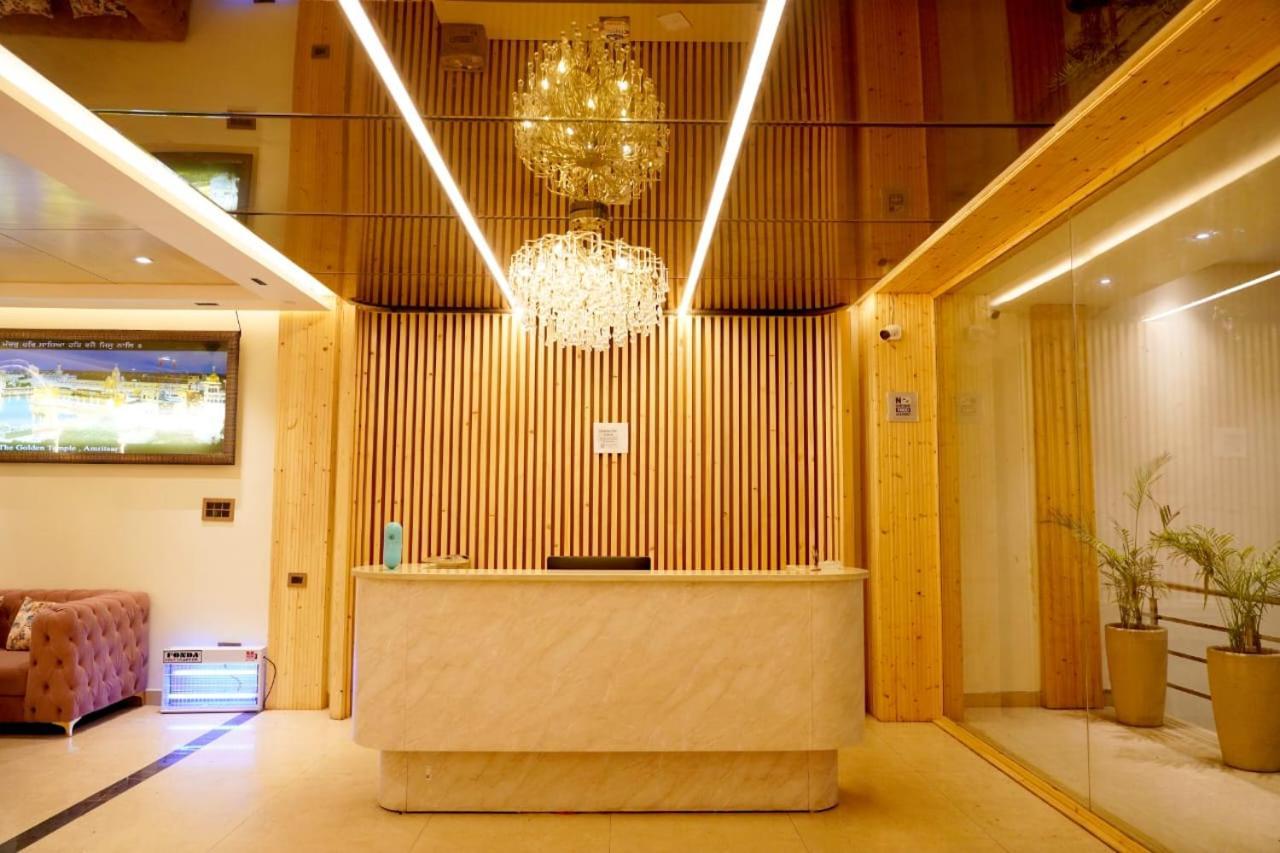 Hotel King'S Way Amritsar Extérieur photo